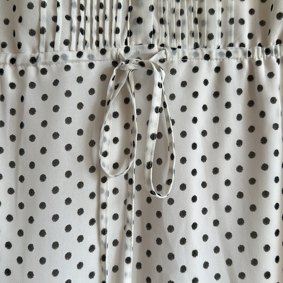 H&M Cream Dress with Black Polka Dots - Picture 3 of 7